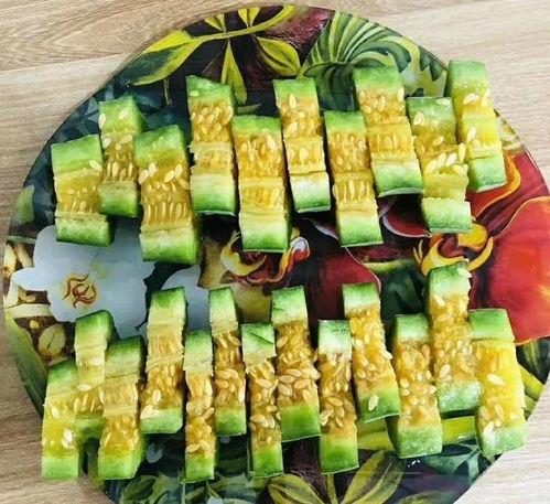 一起吃哈密瓜视频,共享甜蜜时光