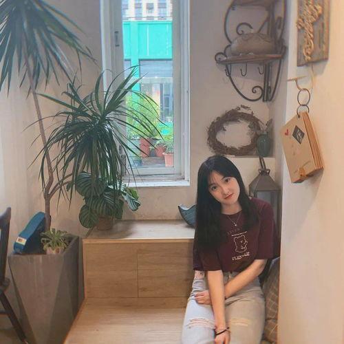 上海陈学姐吃瓜事件视频,网络热议背后的真相揭秘