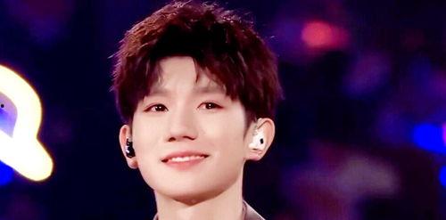 吃瓜爆料王源和杨紫视频,甜蜜瞬间引网友热议