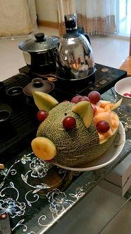 吃哈密瓜视频抖音,哈密瓜美食挑战，甜蜜滋味尽在指尖