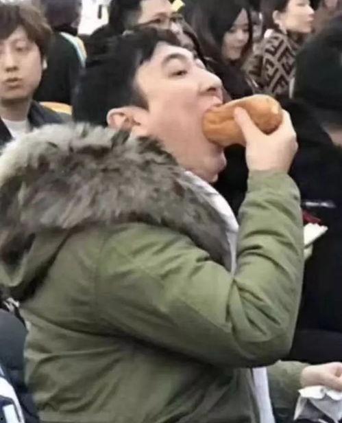 某位吃瓜网友被杀视频,真相背后隐藏的惊悚故事