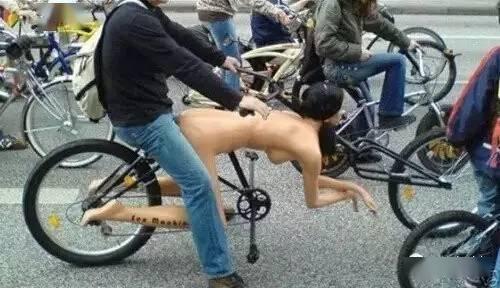 带你吃瓜奇葩自行车视频,带你揭秘“带你吃瓜”自行车视频背后的疯狂世界