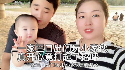 小家伙开心吃瓜视频下载,萌态视频下载热潮来袭