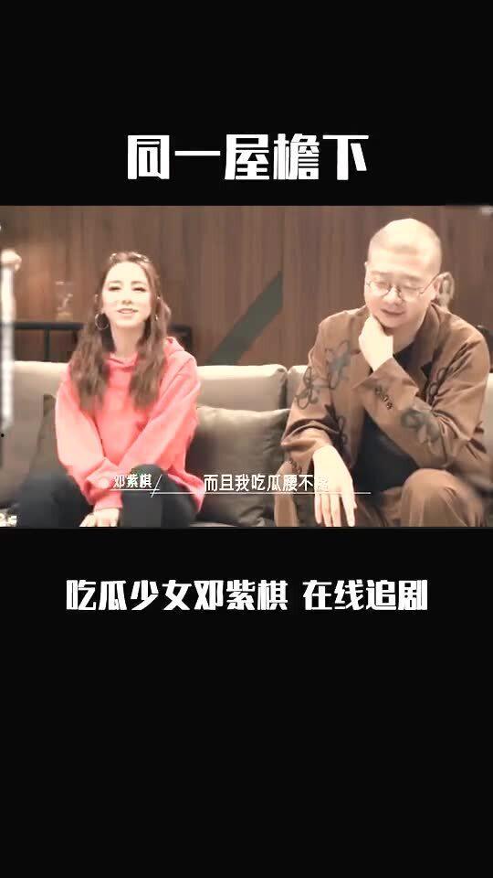 追剧吃瓜看书打游戏视频,追剧吃瓜、阅读畅游、游戏竞技的多元娱乐生活