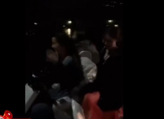 怎么让吃瓜群众买单呢视频,如何让吃瓜群众心甘情愿买单